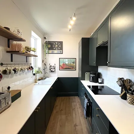 Elegant And Eclectic Near Ashton Gate Μπρίστολ